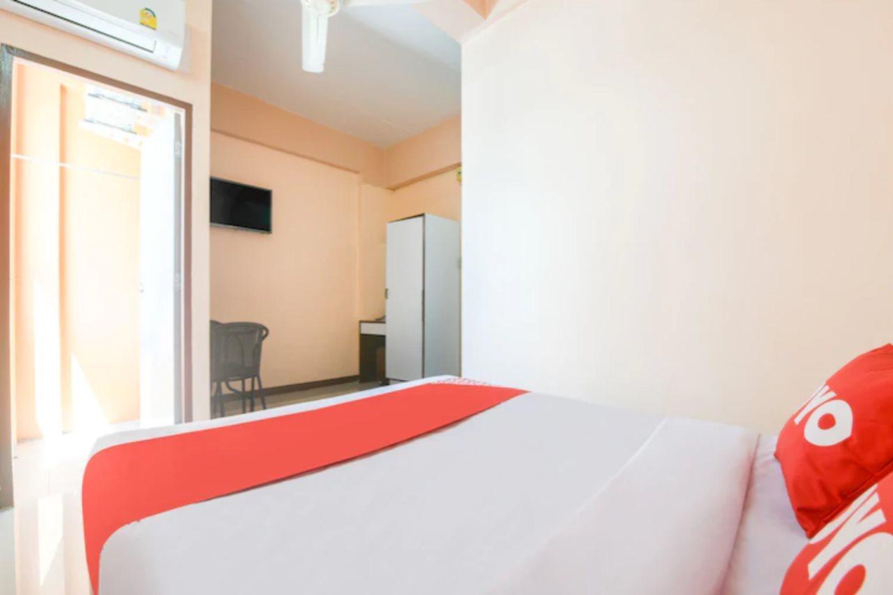 Hotel Oyo 348 Saithong Place Pattaya