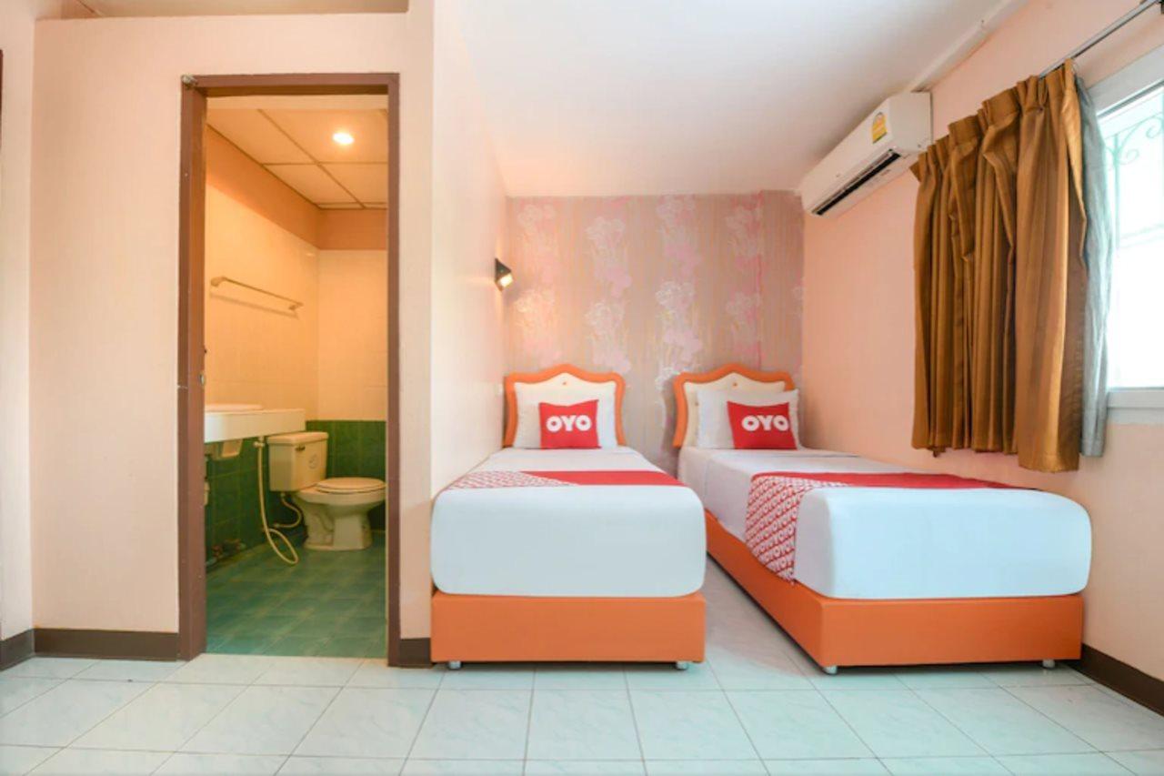 Oyo 348 Saithong Place Hotel 2*