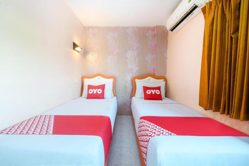 Oyo 348 Saithong Place Hotel Pattaya